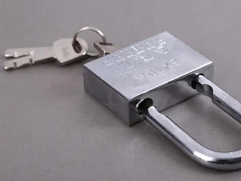 巴彦Iron Padlock